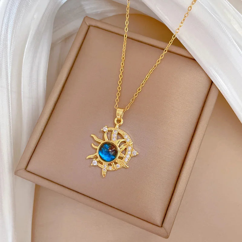 Light Luxury Titanium Steel Star Series Necklace for Women Gold Color Planet Moon Astronaut Pendant Necklaces Jewelry Gifts